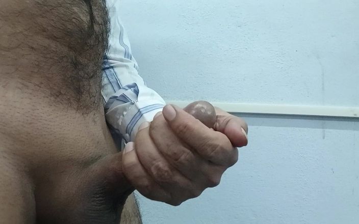 Jagtar: Mi gran polla masaje