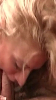 Threesome with Two Sluts Cum in Mouth