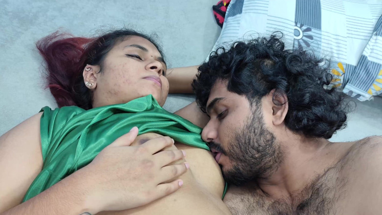 Vaishnavysharunraj: Sâni suge cu Frecare de pizdă și Lins de cur
