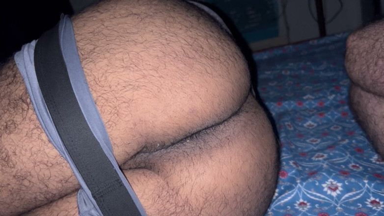 Desi__Panda: Wow amico etero con un gran culo senza preservativo a...