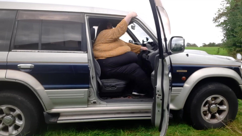 SSBBWLadyBrads: SSBBW big girl big car problems