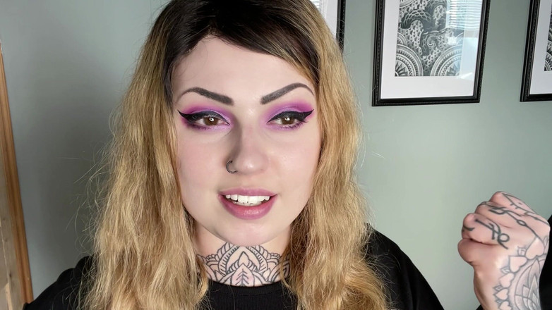 Miss Valentina: Wedgies te fac tare