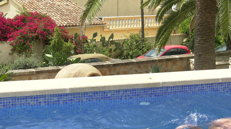 German amateur - 100% German hardcore videos: 两个丰满熟女把他们的洞给了这个大鸡巴