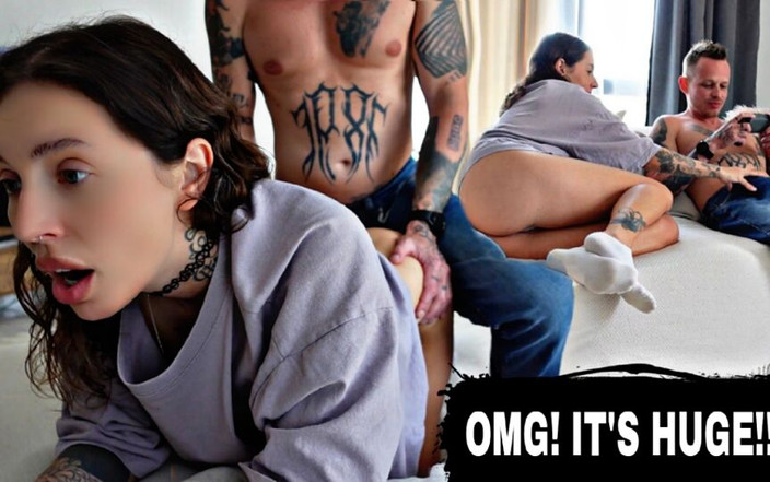 Ghomestory: 我的继妹不敢相信我有多么巨大的鸡巴！