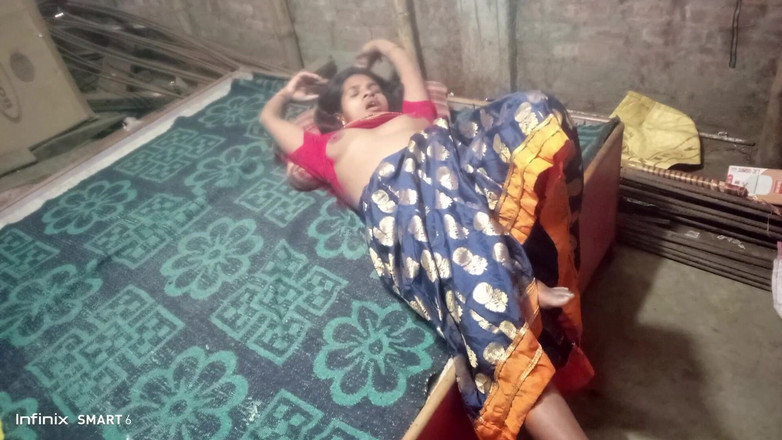 Localpron1: Vesnická holka má doma sex