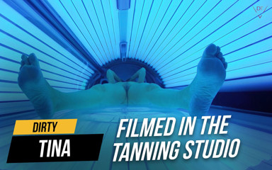 Dirty Tina: Filmé dans le studio de bronzage