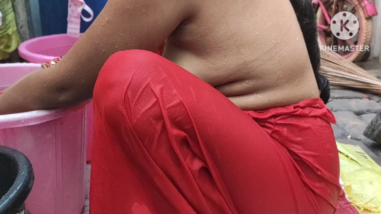 Anita yadav: Bini rumah India dapat figure yang cantik