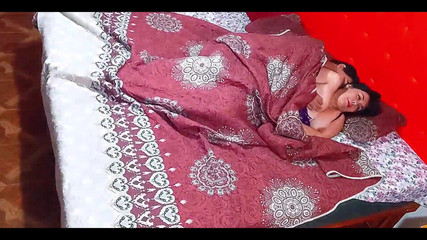 BBW Kelly Mom: What Happens When a Stepmother and Stepson Share a Room?