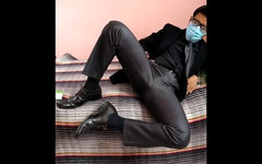Ed21xxx: Suit and Tie Bulge Play - 1