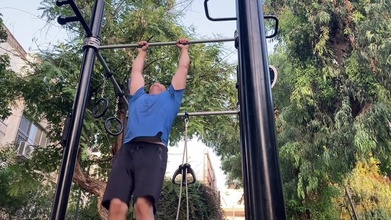 Alex Igogo: Ik zal mezelf oppompen en me aftrekken.