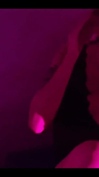 Candy Crush，queen kimi，von毒药和luna olvr用脚抽烟，脱衣和亲吻
