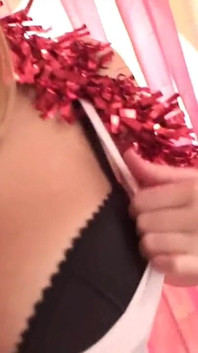Estrela pornô com peitos!