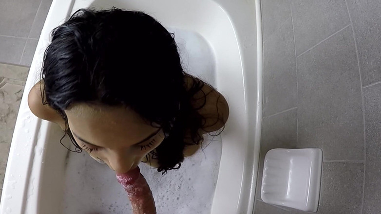 Fuzzy peach productions: 18-jährige 1. porno isabella rose go pro 4k