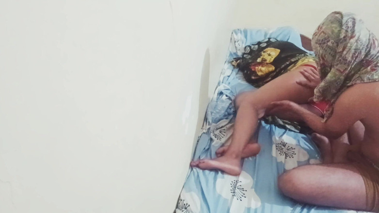 Andreneo: Anty Na Mummy Ban Kr Sex Kea Dakiya Kisa Kea
