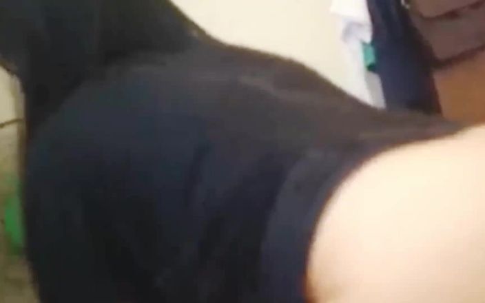 Amazingbeautycum: Moje serce jest złamane przez mężczyznę, który wyszedł z szafy