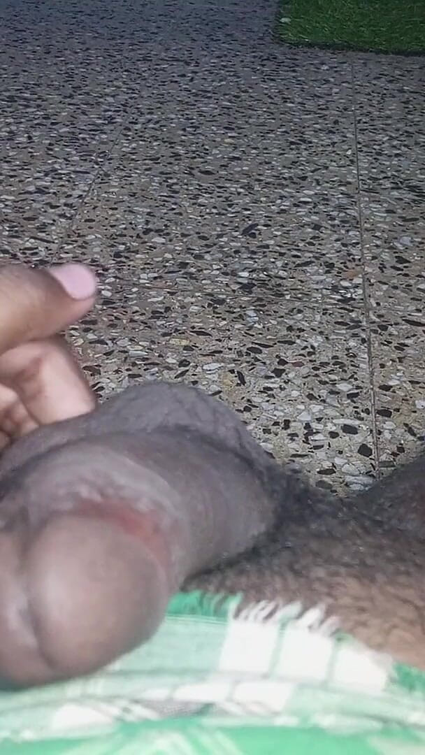 Fucking my wife: Aku lagi asik masturbasi memekku - pov