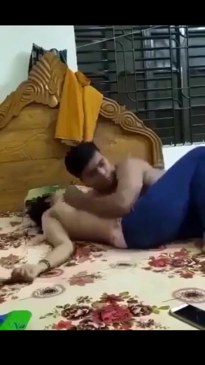 Mahatab Hossain Akash: Deshi Bangla Bhabhi