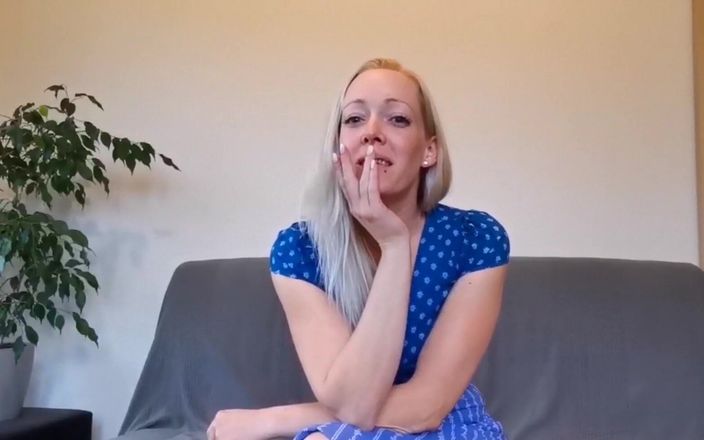 Lea Kirsch: 我在互联网上展示我的阴户！我从来没有想过总有一天会那样做