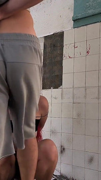 Videoclip nereprelucrat, BDSM abandonat