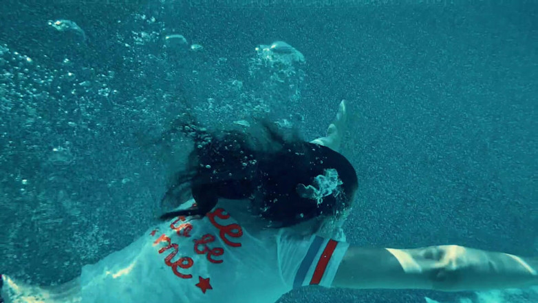 Piper Blush: Ora piscinei!