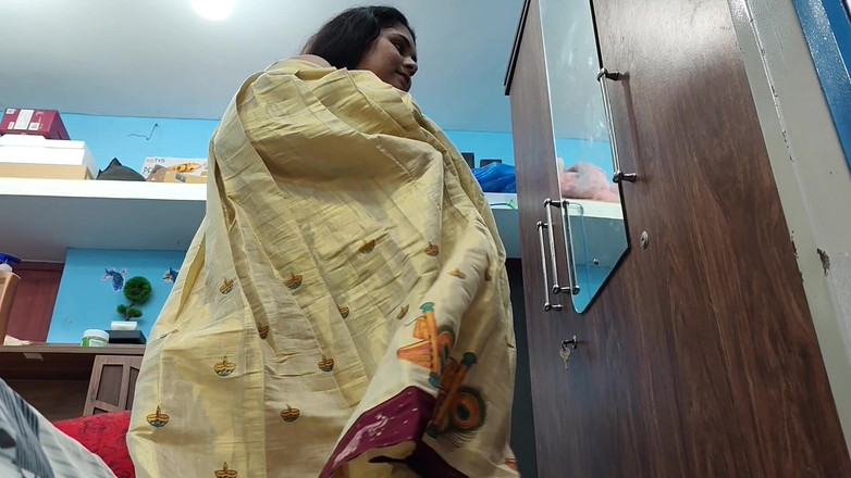 Vaishnavysharunraj: Malayali Gorąca para romantyczny seks vlog w sypialni