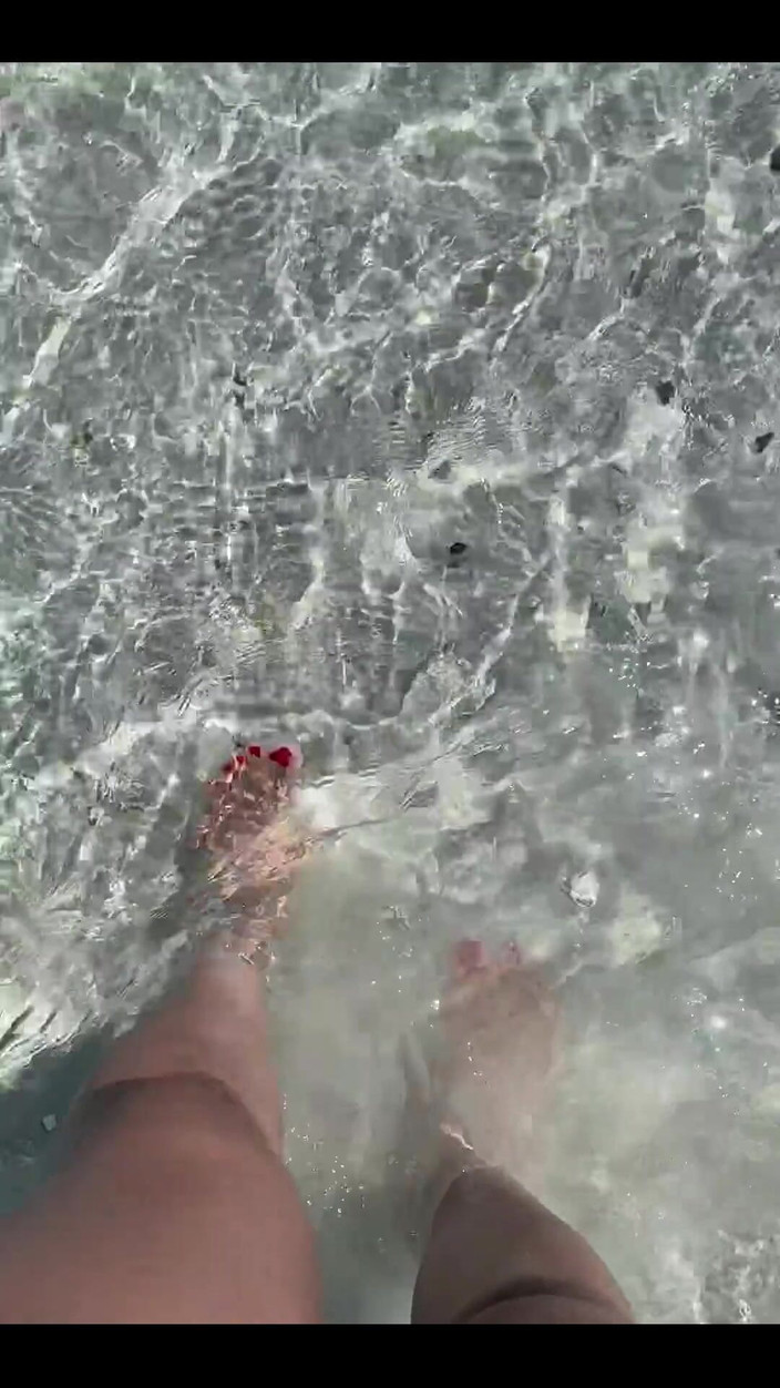 KiffaFeet: Walking on Paradise ️️