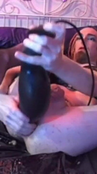 Sexy černé spodní prádlo a anální vložení Axetrel