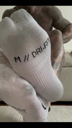 Jasons feet: Hol dir einen zweiten job