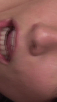 Seductora nena en medias de red follada analmente por bbc