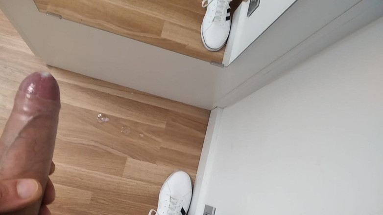 Elvissc: Výstřik na mrdku! Jaké potěšení semene! Část 3