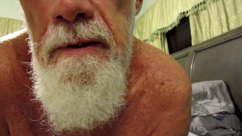Mr hairy gardener: Santapre-holidayfinal