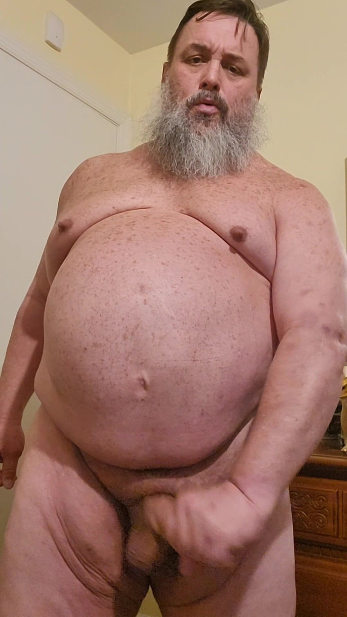 GeneWadexxx: Вітчим Ведмідь Бейтс у вівторок