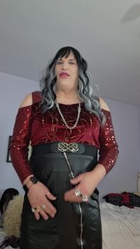 Is It True That Hot Young Men Love Granny Tranny's?