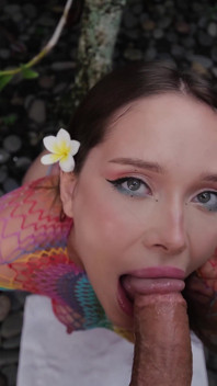 Schöner und sanfter blowjob