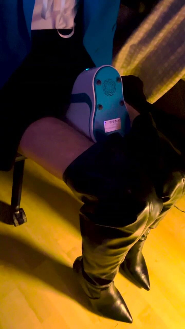 OverTheKneeLover: Overthekneelover Intense Solo Male Masturbation with Hot Leather Boots