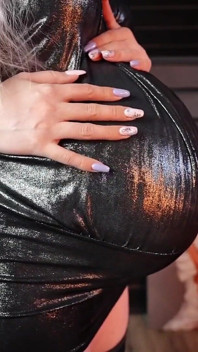 Pregnant in Stockings and Tight Dress Get Oil on Belly