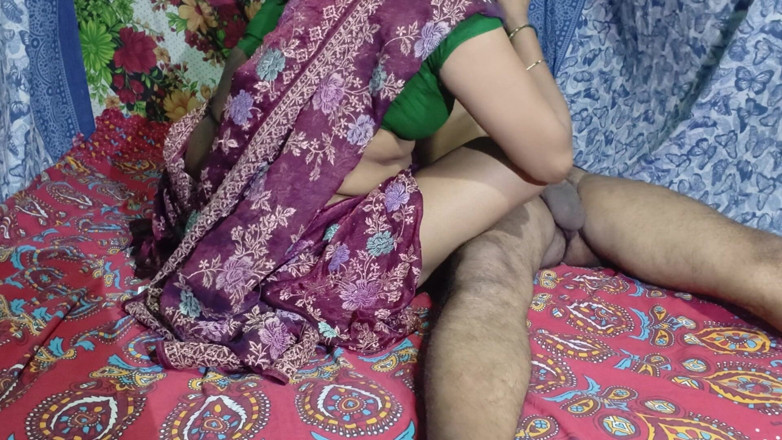 Nehabhabhi8: Desi village Bhabhi viene scopata in un Sari