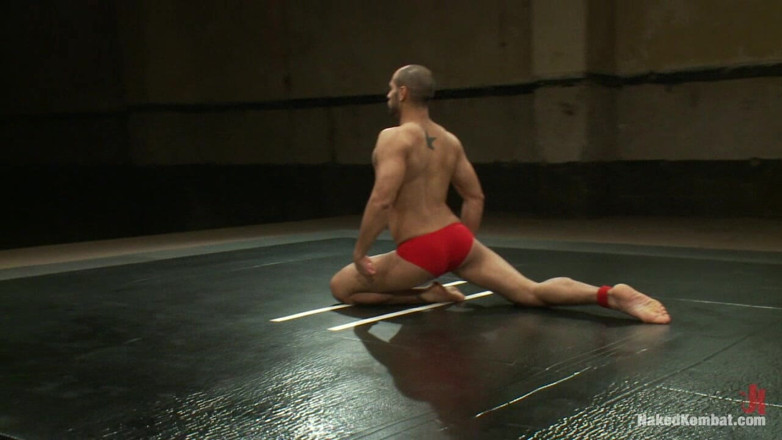 Naked Kombat: Leo Forte Vs Roman Rivers