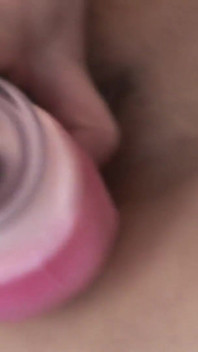 Anna, 18 ans, sa belle-mère est en chaleur