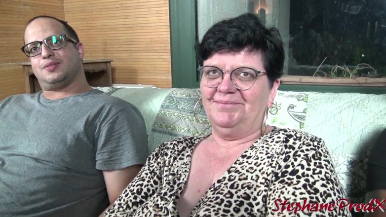 Stephprodx: Ariane fucks three shy dudes