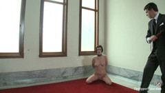 The Upper Floor by Kink: Servicesessie: de vloer opdrijpen met gescheurde