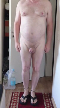 Nadržený Horký Nahý Tanec S Tvrdým Penisem