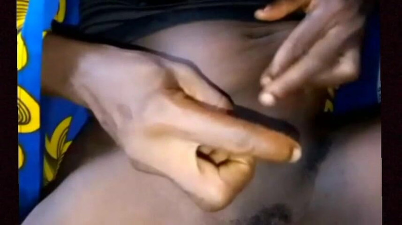 Viporn sex bais: Požádal mě, abych si oholila vlasy, než přijde