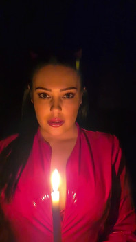 I Drop Hot Candle Wax on My Tits This Halloween on My Club