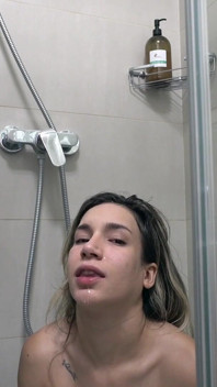 Megan Slut Üzerine İşemeyi Seviyor Bonus