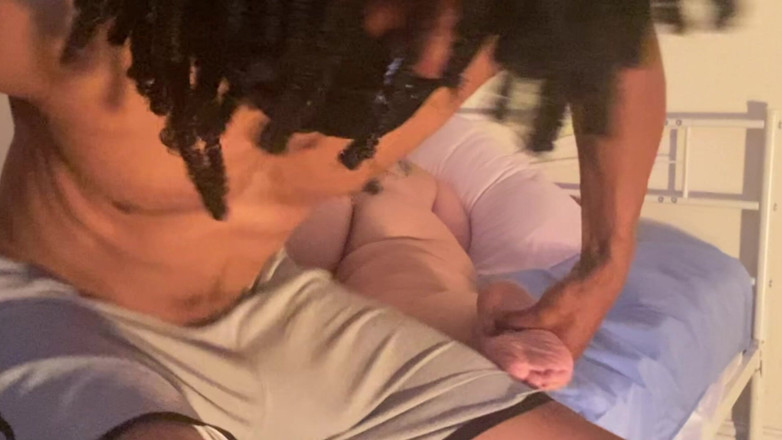 Daddykane: Het fet massage, mormor älskar hård svart kuk.