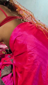 Holi özel, Bangladeşli porno yıldızı Soma sakso çekiyor, domaltmalı ve misyoner tarzı sert amcık sikişi