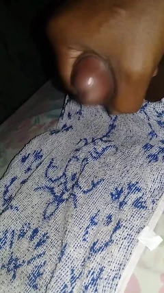 Ejaculação na cena da cama 1