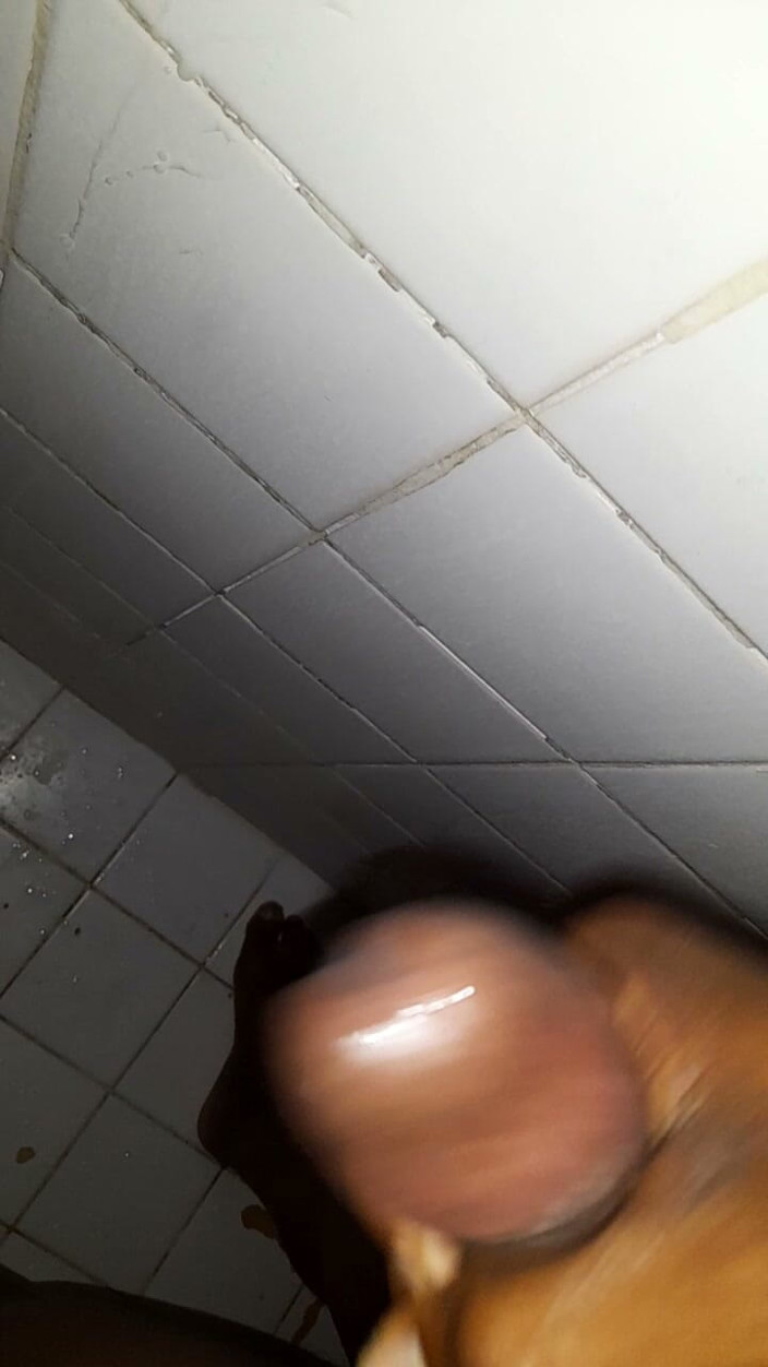 Islandvibes69: Jerking off S12 Ep8