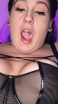 Är det verkligen din första gång: POV anal pluggning och strap-on jävla av din flickvän